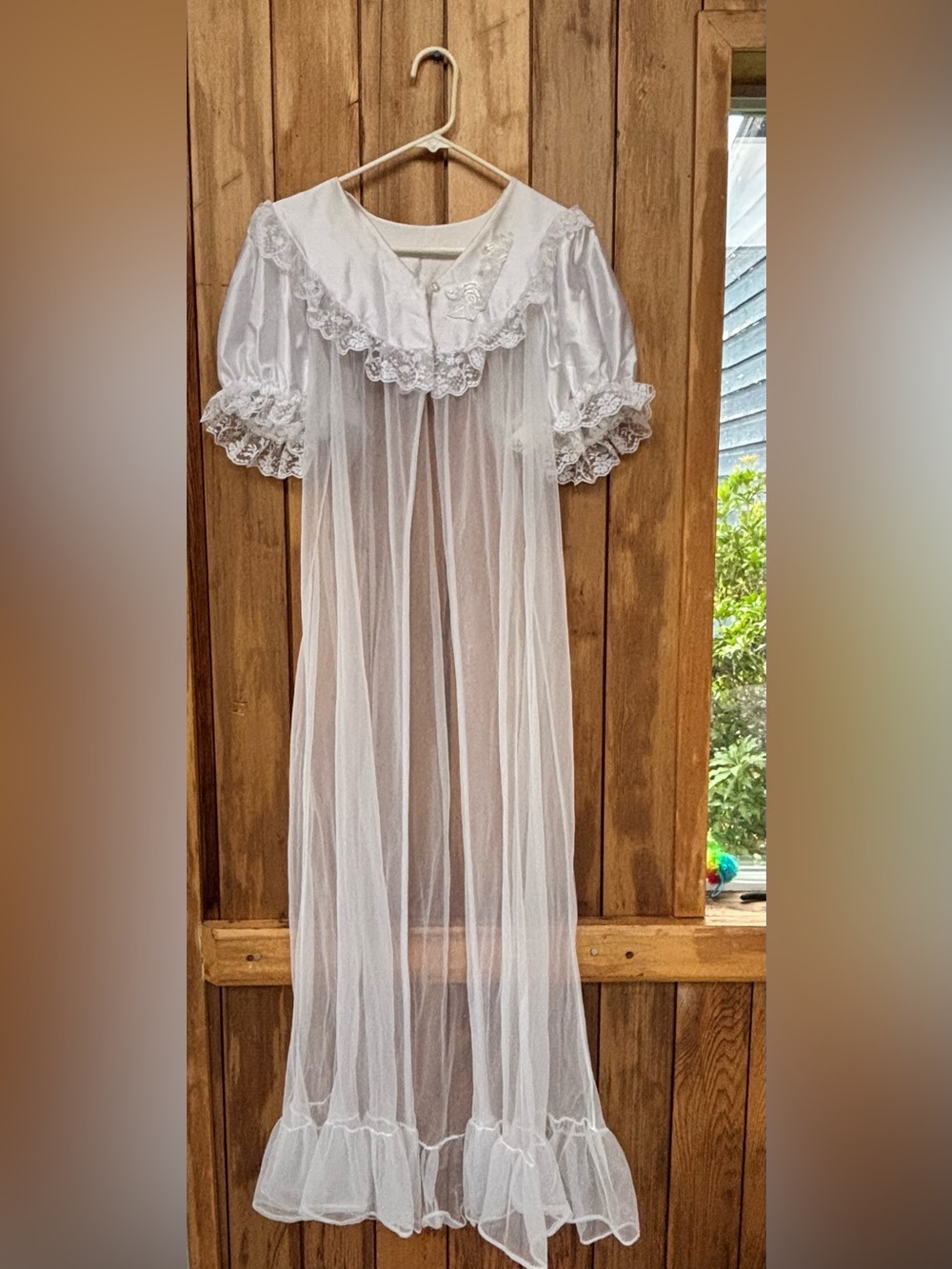 Vintage 80s UndercoverWear White Sheer Nylon Lace Peignoir Robe Bridal Large USA